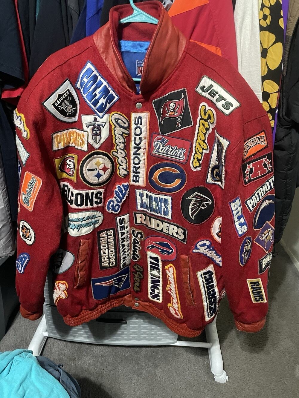 Size 3XL- VTG Jeff Hamilton Limited NFL Collage Patch Jacket